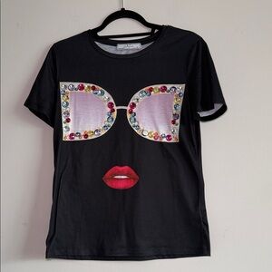 PRE-OWNED - Something Pretty - Black T-Shirt with Colorful Gem Design - Medium